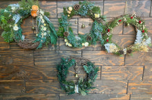 Holiday Wreath Decorating Workshop