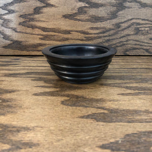 Soapstone bowl (black stripe)